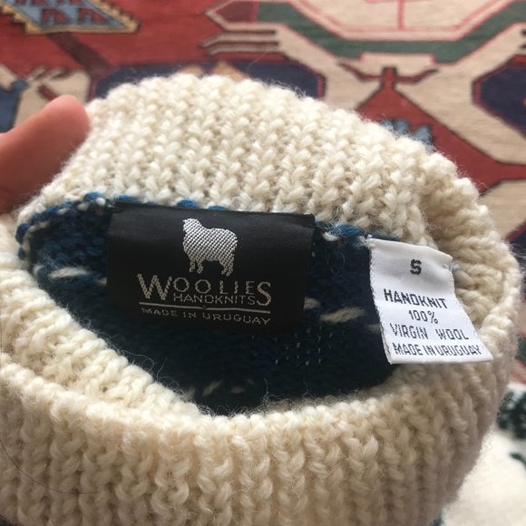 Hand-knit wool vintage pond skaters sweater - Picture 3 of 3